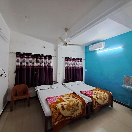 Goldan Palece Hotel Trimbak Exterior foto